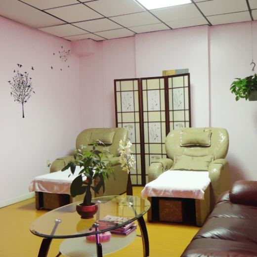 Lilac Service Inc in Queens City, New York, United States - #1 Photo of Point of interest, Establishment, Health, Spa