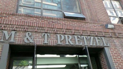 M & T Pretzel Inc in New York City, New York, United States - #3 Photo of Food, Point of interest, Establishment, Store