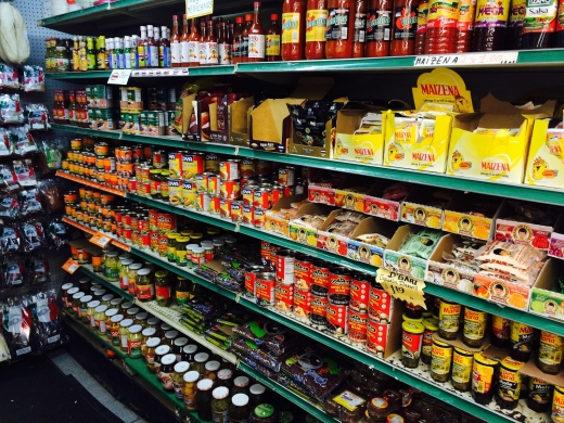 La Placita De Brooklyn Supermarket in New York City, New York, United States - #1 Photo of Food, Point of interest, Establishment, Store, Grocery or supermarket