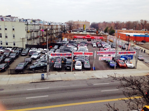 Universal Auto Plaza Inc in Long Island City, New York, United States - #2 Photo of Point of interest, Establishment, Car dealer, Store