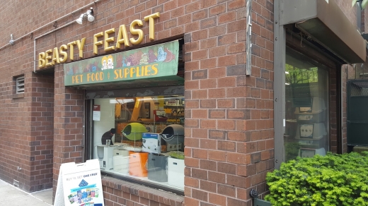 Beasty Feast (630 Hudson St) in New York City, New York, United States - #1 Photo of Point of interest, Establishment, Store, Pet store