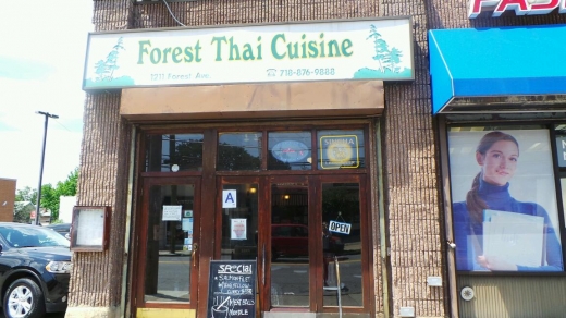 Photo by Walkerone NYC for Forest Thai Cuisine
