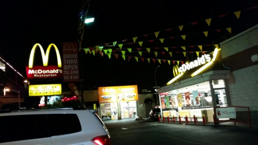 McDonald's in Bronx City, New York, United States - #1 Photo of Restaurant, Food, Point of interest, Establishment