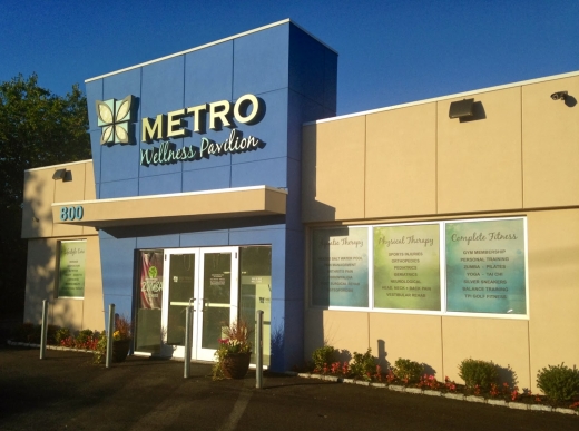 Metro Physical & Aquatic Therapy in Greenvale City, New York, United States - #1 Photo of Point of interest, Establishment, Health, Physiotherapist