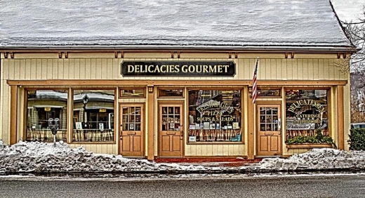 Delicacies Gourmet Delicatessen & Pizza in Roslyn City, New York, United States - #1 Photo of Restaurant, Food, Point of interest, Establishment, Store, Meal takeaway