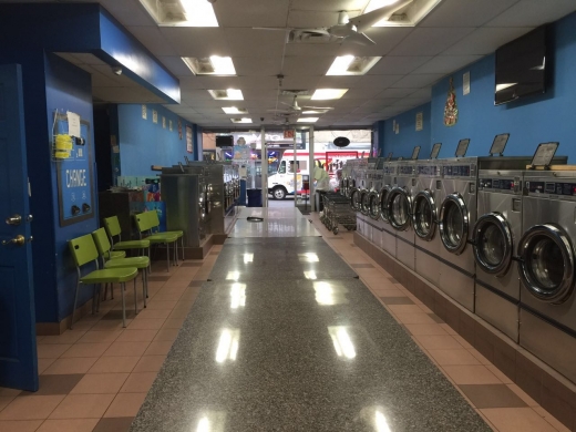 Photo by <br />
<b>Notice</b>:  Undefined index: user in <b>/home/www/activeuser/data/www/vaplace.com/core/views/default/photos.php</b> on line <b>128</b><br />
. Picture for J A Suds Laundromat in Queens City, New York, United States - Point of interest, Establishment, Laundry