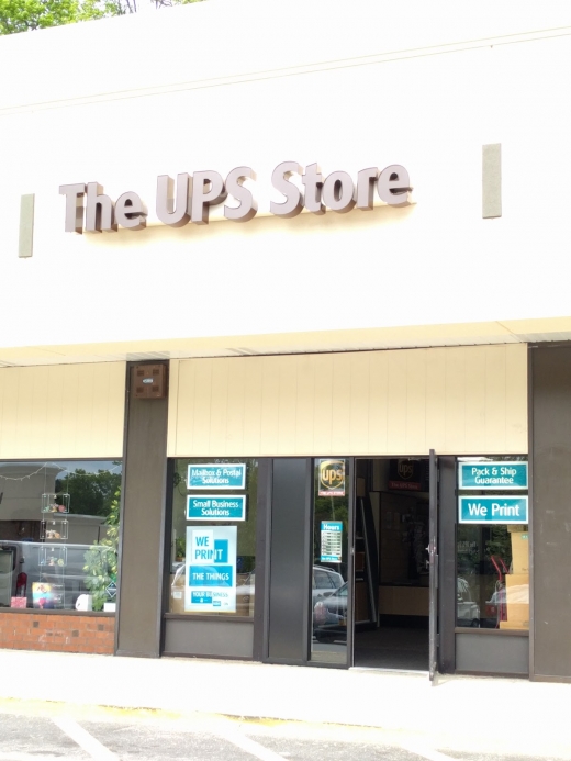 The UPS Store in Yonkers City, New York, United States - #2 Photo of Point of interest, Establishment, Finance, Store, Moving company