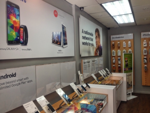 Sprint Store in Yonkers City, New York, United States - #1 Photo of Point of interest, Establishment, Store, Electronics store