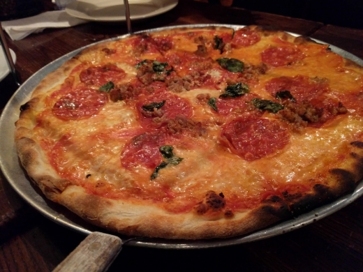 Pizzeria Giove in Staten Island City, New York, United States - #2 Photo of Restaurant, Food, Point of interest, Establishment