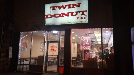 Twin Donut in Bronx City, New York, United States - #1 Photo of Restaurant, Food, Point of interest, Establishment
