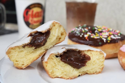 Glaze Donuts in New Milford City, New Jersey, United States - #2 Photo of Food, Point of interest, Establishment, Store, Cafe, Bakery