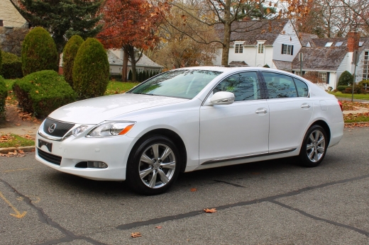 Great Neck Car Buyers & Sellers Inc. in Great Neck City, New York, United States - #3 Photo of Point of interest, Establishment, Car dealer, Store