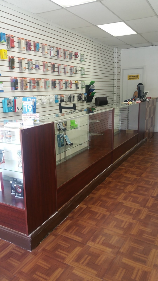 Mobile Doctors Wireless in Bronx City, New York, United States - #1 Photo of Point of interest, Establishment, Store
