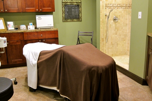 LaVida Massage of Staten Island in Staten Island City, New York, United States - #3 Photo of Point of interest, Establishment, Health, Spa, Beauty salon