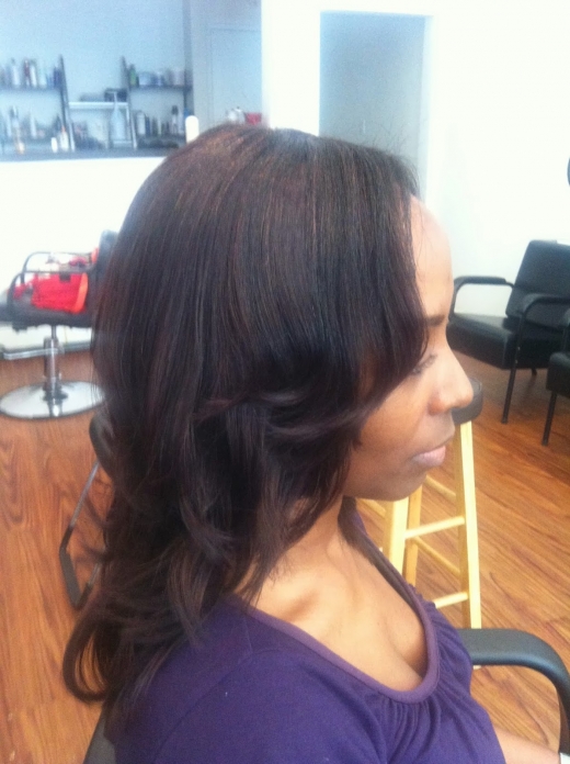 Photo by <br />
<b>Notice</b>:  Undefined index: user in <b>/home/www/activeuser/data/www/vaplace.com/core/views/default/photos.php</b> on line <b>128</b><br />
. Picture for Joan Emanuel Salon in Mount Vernon City, New York, United States - Point of interest, Establishment, Beauty salon