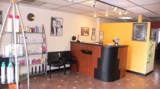 Headquarters Haircutters in Colonia City, New Jersey, United States - #1 Photo of Point of interest, Establishment, Health, Beauty salon, Hair care