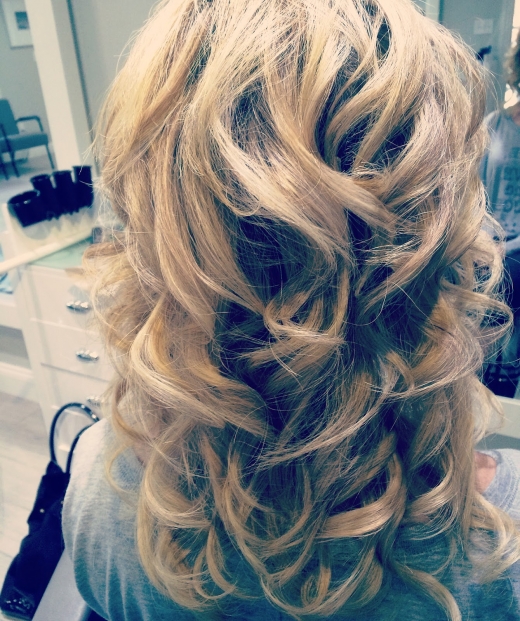 MAGIC LOOKS BY FLOR at AMOY in Union City, New Jersey, United States - #3 Photo of Point of interest, Establishment, Hair care