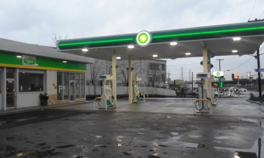 Photo by <br />
<b>Notice</b>:  Undefined index: user in <b>/home/www/activeuser/data/www/vaplace.com/core/views/default/photos.php</b> on line <b>128</b><br />
. Picture for BP Gas Station in North Bergen City, New Jersey, United States - Food, Point of interest, Establishment, Store, Gas station, Convenience store