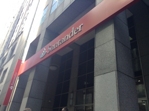 Santander Bank in New York City, New York, United States - #2 Photo of Point of interest, Establishment, Finance, Bank, Insurance agency
