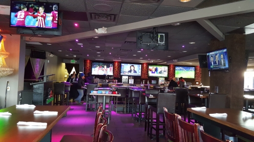 The Lobby Restaurant and Sports Bar in Elizabeth City, New Jersey, United States - #1 Photo of Restaurant, Food, Point of interest, Establishment, Bar, Night club
