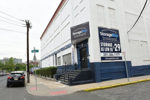 StorageBlue - Self Storage, Jersey City in Jersey City, New Jersey, United States - #1 Photo of Point of interest, Establishment, Storage