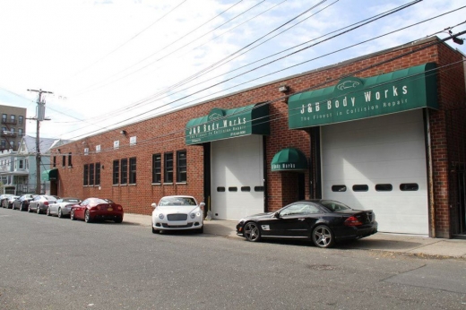 J B Body Works in Mount Vernon City, New York, United States - #1 Photo of Point of interest, Establishment, Car repair