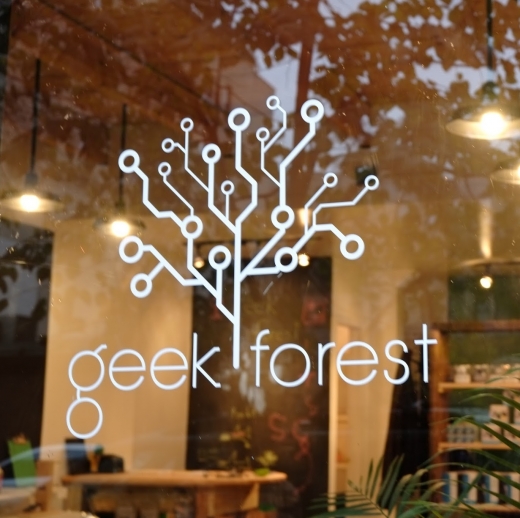 Geek Forest in Kings County City, New York, United States - #1 Photo of Point of interest, Establishment, Store, Electronics store