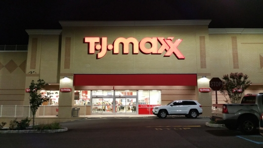 Photo by G. B. for T.J. Maxx
