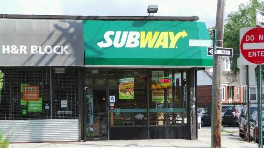 Subway in Staten Island City, New York, United States - #1 Photo of Restaurant, Food, Point of interest, Establishment, Meal takeaway