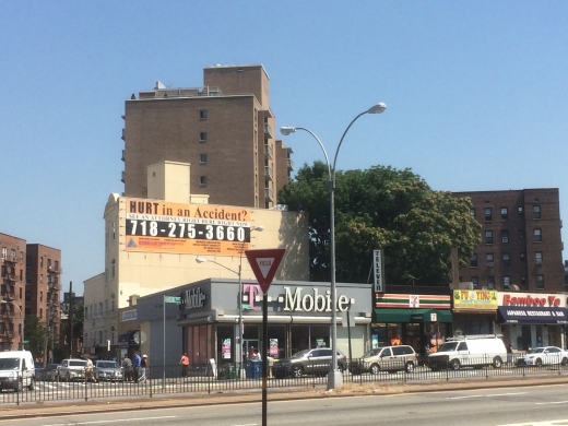 T-Mobile Rego Park in Queens City, New York, United States - #1 Photo of Point of interest, Establishment, Store