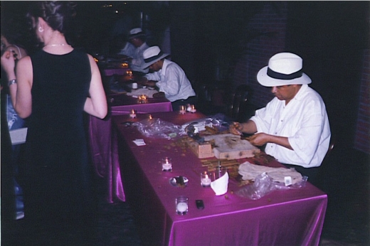 La Rosa Cubana Hand Made Cigar in Bronx City, New York, United States - #2 Photo of Point of interest, Establishment, Store