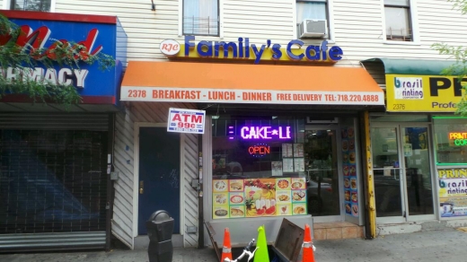 Photo by Walkertwentyfour NYC for Familys Cafe