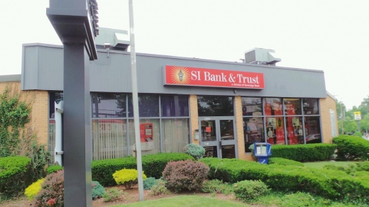 S I Bank & Trust in Staten Island City, New York, United States - #1 Photo of Point of interest, Establishment, Finance, Atm, Bank