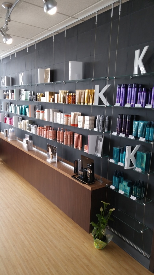 Antonio Marino Salon in Mineola City, New York, United States - #4 Photo of Point of interest, Establishment, Beauty salon, Hair care