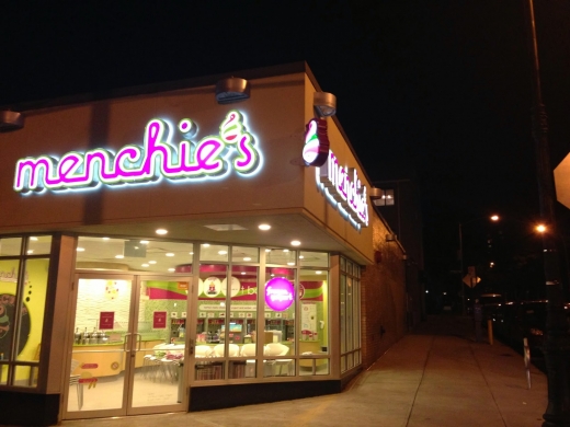 Photo by <br />
<b>Notice</b>:  Undefined index: user in <b>/home/www/activeuser/data/www/vaplace.com/core/views/default/photos.php</b> on line <b>128</b><br />
. Picture for Menchie's Frozen Yogurt in Bronx City, New York, United States - Food, Point of interest, Establishment, Store