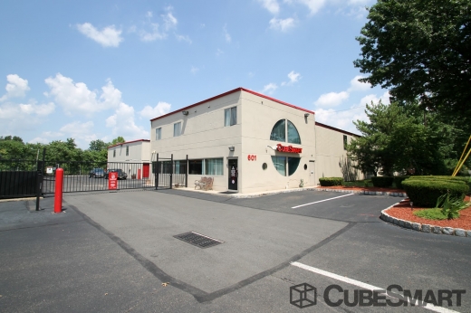 CubeSmart Self Storage in Cranford City, New Jersey, United States - #1 Photo of Point of interest, Establishment, Store, Moving company, Storage