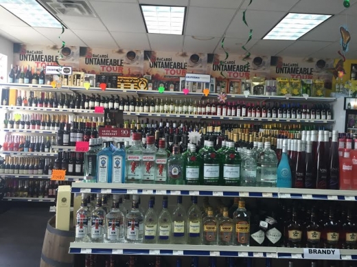 WOODHAVEN LIQUORS in Queens City, New York, United States - #3 Photo of Point of interest, Establishment, Store, Liquor store