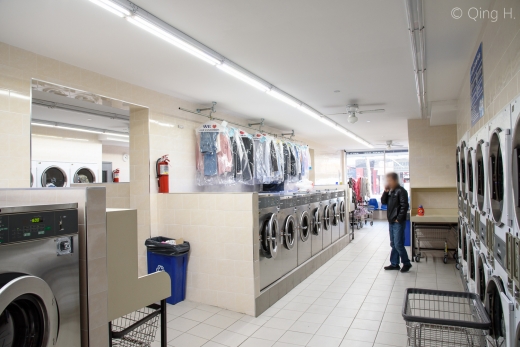 Photo by <br />
<b>Notice</b>:  Undefined index: user in <b>/home/www/activeuser/data/www/vaplace.com/core/views/default/photos.php</b> on line <b>128</b><br />
. Picture for NEW TOWN LAUNDROMAT in Queens City, New York, United States - Point of interest, Establishment, Laundry