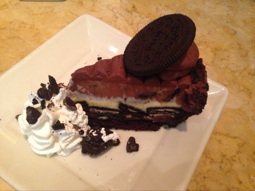 Photo by <br />
<b>Notice</b>:  Undefined index: user in <b>/home/www/activeuser/data/www/vaplace.com/core/views/default/photos.php</b> on line <b>128</b><br />
. Picture for The Cheesecake Factory in Hackensack City, New Jersey, United States - Restaurant, Food, Point of interest, Establishment, Meal takeaway