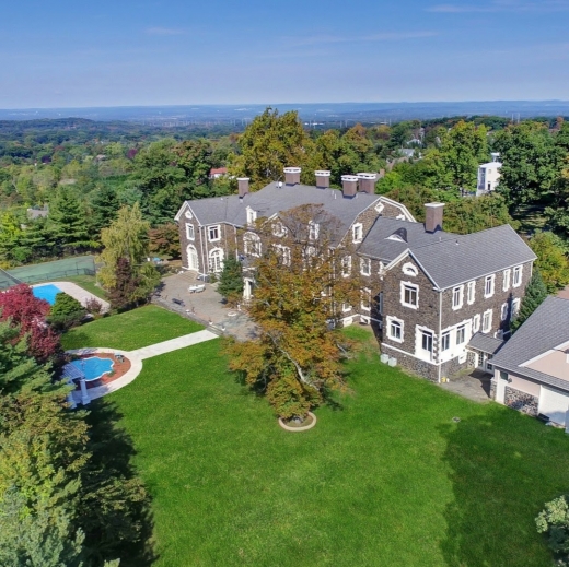 New Jersey Luxury Real Estate in Short Hills City, New Jersey, United States - #1 Photo of Point of interest, Establishment, Real estate agency