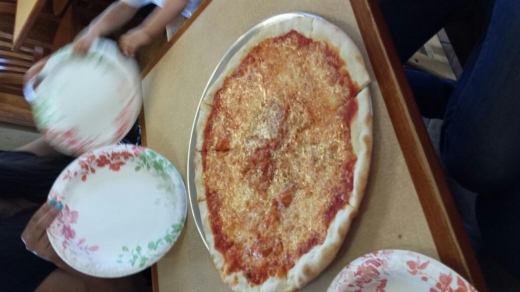 Louie & Ernie's Pizza in Bronx City, New York, United States - #3 Photo of Restaurant, Food, Point of interest, Establishment