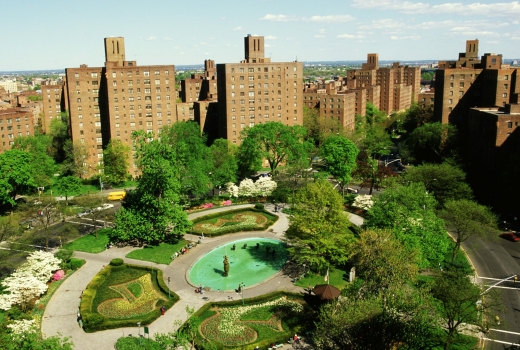 Photo by Ronald Glassman for Parkchester Preservation Management