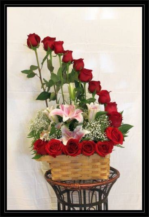 Photo by <br />
<b>Notice</b>:  Undefined index: user in <b>/home/www/activeuser/data/www/vaplace.com/core/views/default/photos.php</b> on line <b>128</b><br />
. Picture for Artiste Florists in North Bergen City, New Jersey, United States - Point of interest, Establishment, Store, Florist