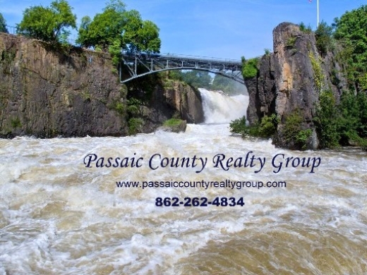 Passaic County Realty Group in Wayne City, New Jersey, United States - #2 Photo of Point of interest, Establishment, Real estate agency