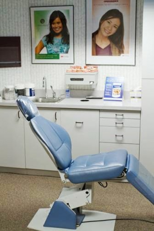 Kleinrock Orthodontics: Dr. Seth Kleinrock, D.D.S. in Hewlett City, New York, United States - #4 Photo of Point of interest, Establishment, Health, Dentist