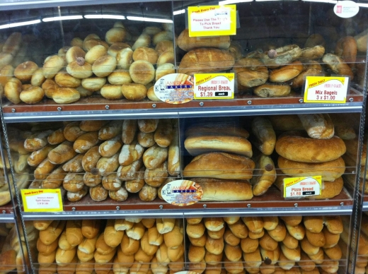 Route 9 Farmers Market Inc in South Amboy City, New Jersey, United States - #3 Photo of Food, Point of interest, Establishment, Store, Grocery or supermarket