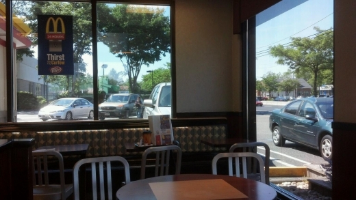 McDonald's in Paramus City, New Jersey, United States - #1 Photo of Restaurant, Food, Point of interest, Establishment