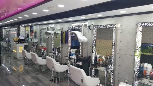 SU Hair Salon (헤어샵) in Queens City, New York, United States - #3 Photo of Point of interest, Establishment, Beauty salon