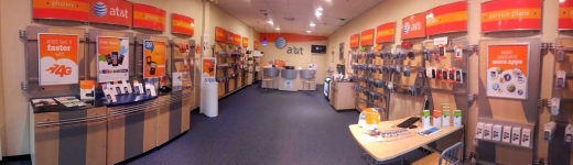 Hot Spot Wireless (at&t authorized retailer) in Glen Cove City, New York, United States - #2 Photo of Point of interest, Establishment, Store