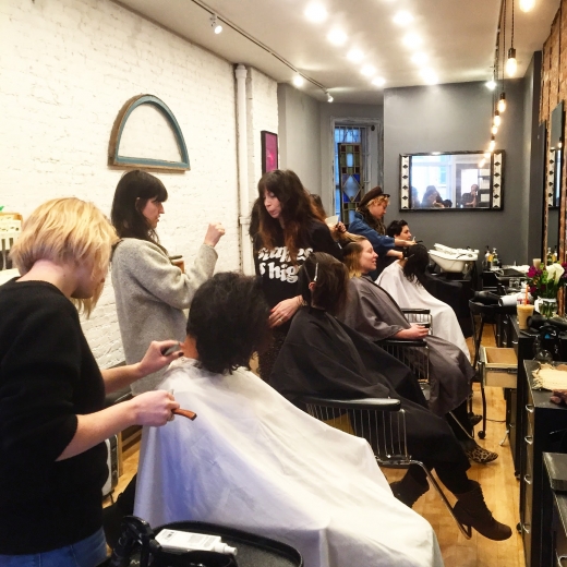 Headdress Hair Salon in New York City, New York, United States - #3 Photo of Point of interest, Establishment, Hair care
